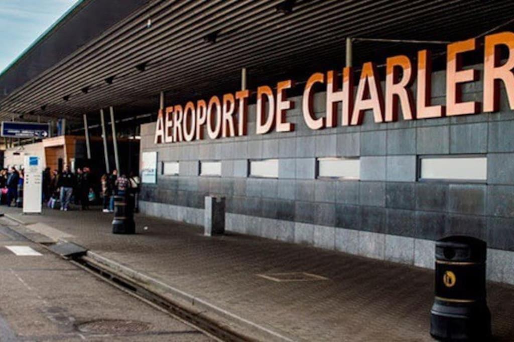 Апартаменти Station 173 E Bruxelles-Charleroi-Airport Екстер'єр фото